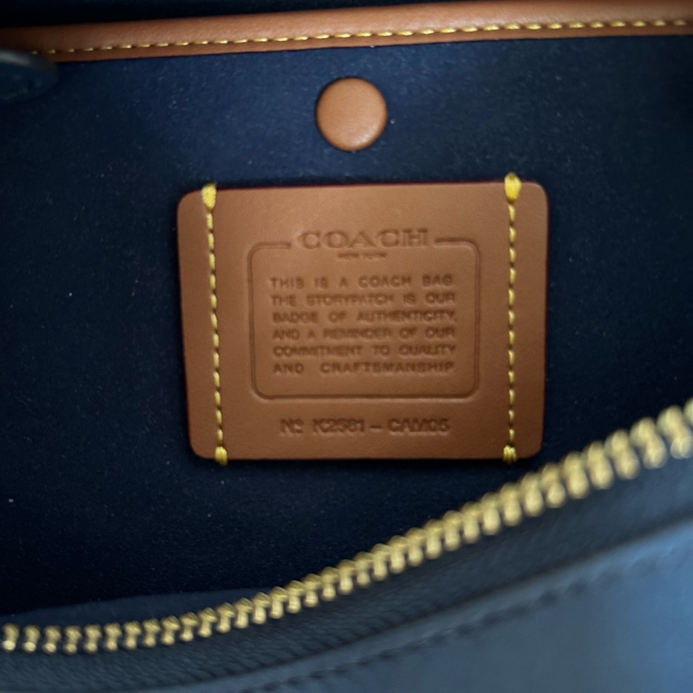 Coach Empire 28 in Navy - Picture 6 of 11
